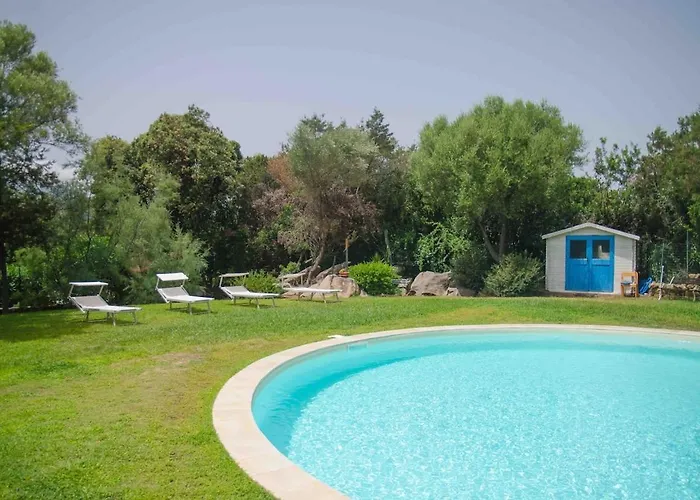 Swimming Pool & Free Park Center * Porto Rotondo